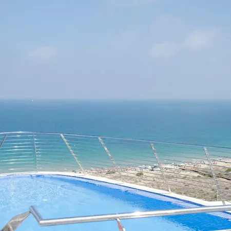 Infinity View -